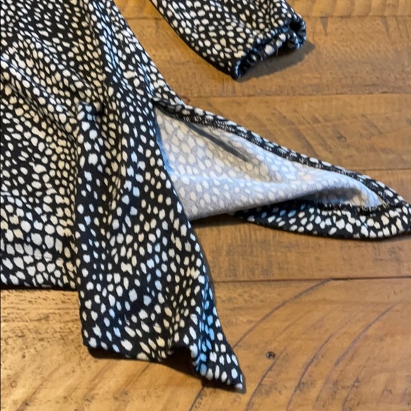 Maggie Breen top size 7 black and white - Picture 5 of 7